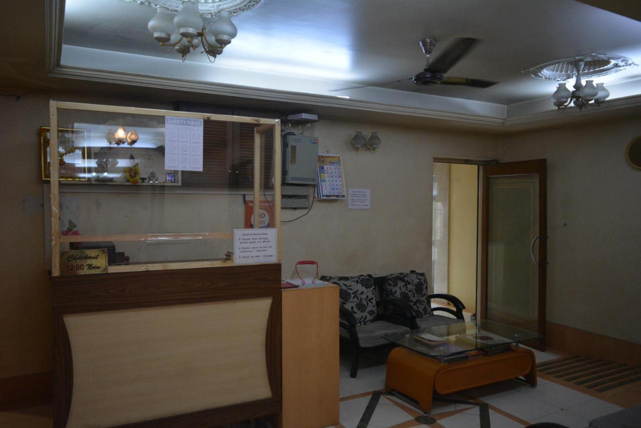 番南酒店 浦那 外观 照片